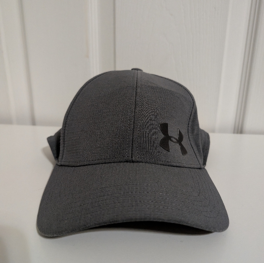 Under Armour Mens Hat Gray Cap UA ArmourVent Core 2.0 Active Golf Tennis